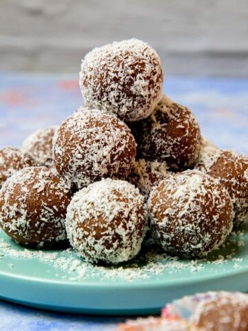 cropped-coconut-chocolate-balls-webstory.jpg
